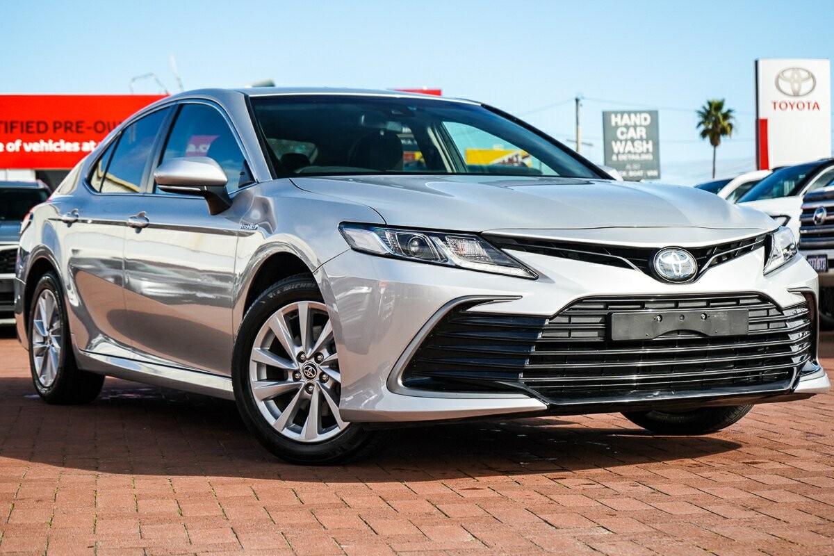 Toyota Camry image 1