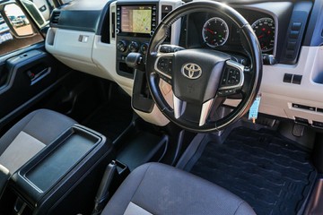 https://vehicle-cdn.autoleague.cloud/28166_6512704_14.jpg