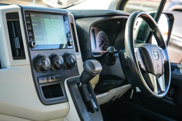 https://vehicle-cdn.autoleague.cloud/28166_6512704_22.jpg