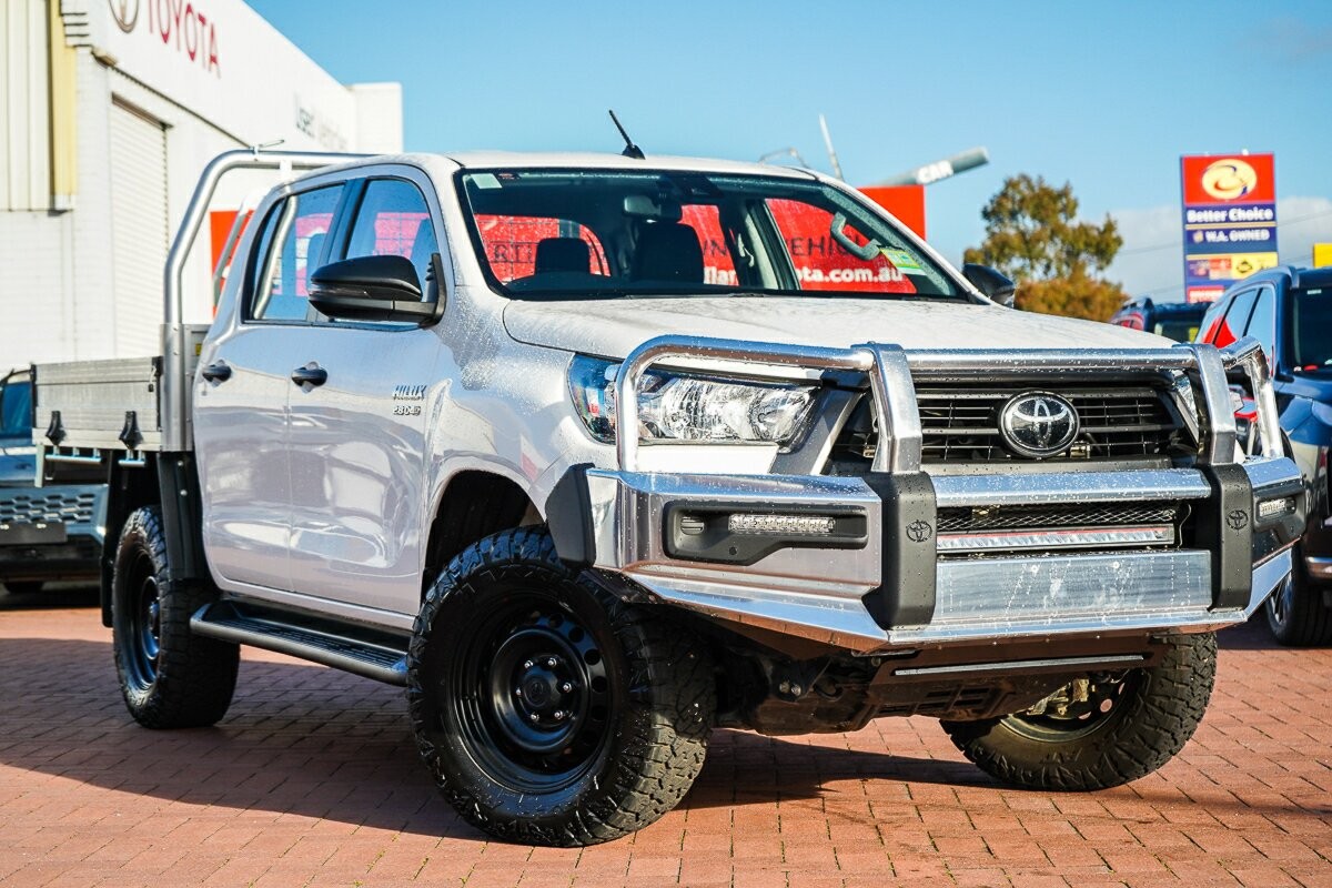Toyota Hilux image 1
