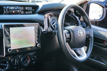 https://vehicle-cdn.autoleague.cloud/28166_6512706_20.jpg