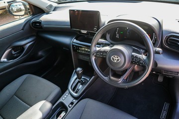 https://vehicle-cdn.autoleague.cloud/28166_6512711_13.jpg