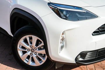 https://vehicle-cdn.autoleague.cloud/28166_6512711_2.jpg