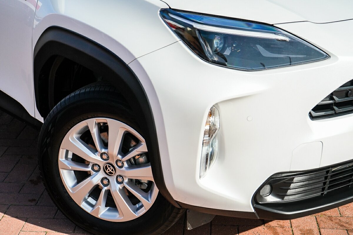 Toyota Yaris Cross image 2