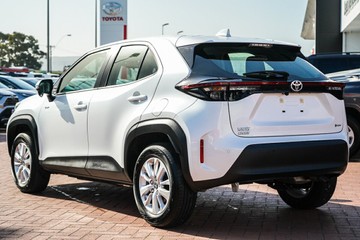 https://vehicle-cdn.autoleague.cloud/28166_6512711_6.jpg