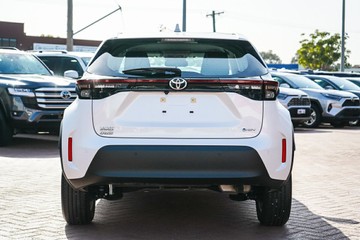 https://vehicle-cdn.autoleague.cloud/28166_6512711_7.jpg