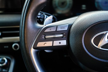 https://vehicle-cdn.autoleague.cloud/28166_6512728_17.jpg