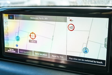 https://vehicle-cdn.autoleague.cloud/28166_6512728_18.jpg