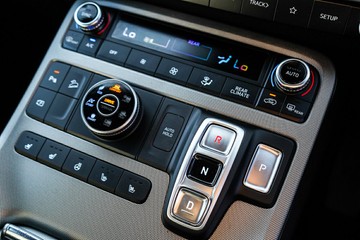 https://vehicle-cdn.autoleague.cloud/28166_6512728_20.jpg