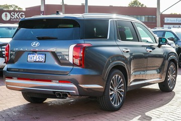 https://vehicle-cdn.autoleague.cloud/28166_6512728_8.jpg