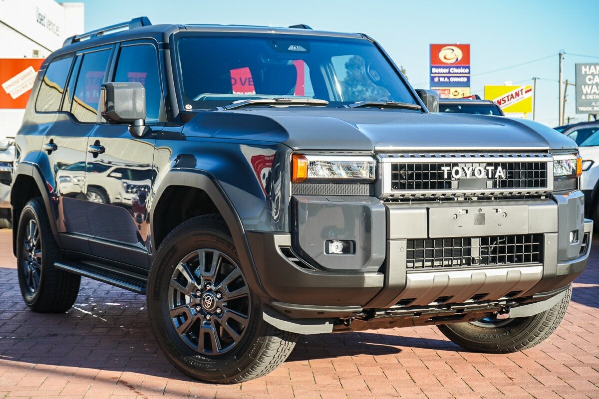 Toyota Landcruiser Prado image 1