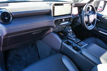 https://vehicle-cdn.autoleague.cloud/28166_6512741_23.jpg