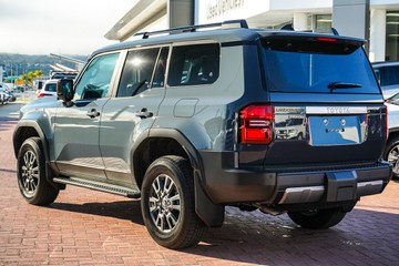 https://vehicle-cdn.autoleague.cloud/28166_6512741_6.jpg