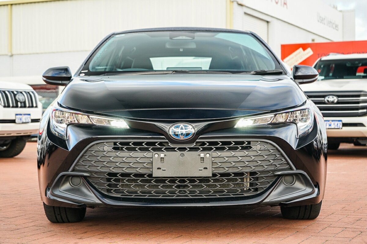 Toyota Corolla image 3