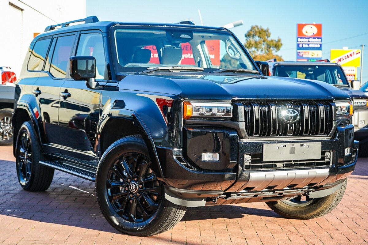 Toyota Landcruiser Prado image 1