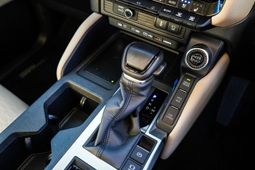 https://vehicle-cdn.autoleague.cloud/28166_6512772_22.jpg