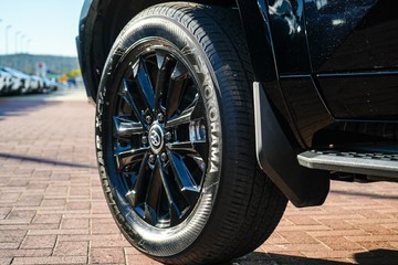 https://vehicle-cdn.autoleague.cloud/28166_6512772_5.jpg
