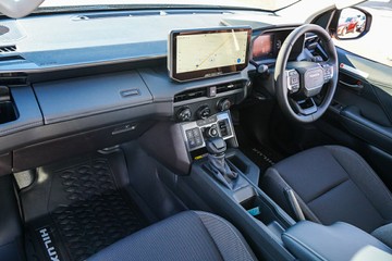 https://vehicle-cdn.autoleague.cloud/28166_6512773_23.jpg
