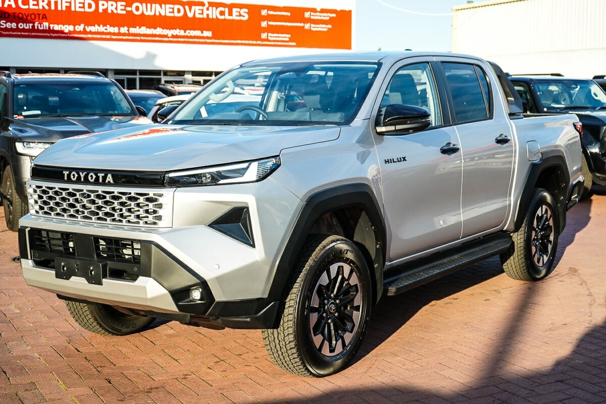 Toyota Hilux image 4