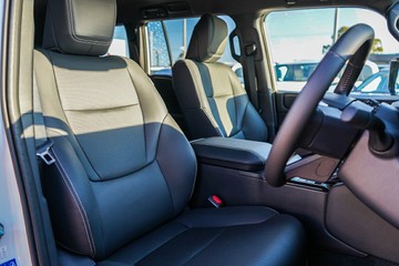 https://vehicle-cdn.autoleague.cloud/28166_6512785_13.jpg