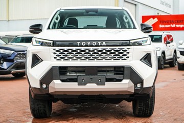 https://vehicle-cdn.autoleague.cloud/28166_6512790_3.jpg