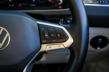 https://vehicle-cdn.autoleague.cloud/28166_6512796_16.jpg