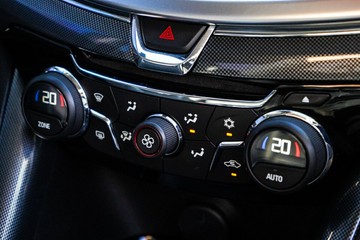 https://vehicle-cdn.autoleague.cloud/28166_6512839_25.jpg
