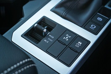 https://vehicle-cdn.autoleague.cloud/28166_6512858_20.jpg