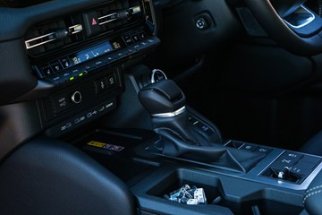 https://vehicle-cdn.autoleague.cloud/28166_6512858_23.jpg