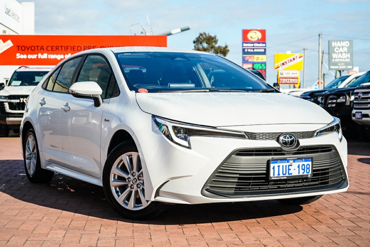Toyota Corolla image 1