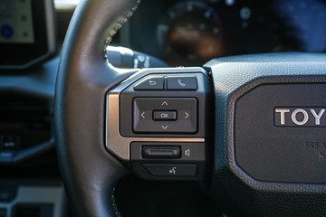 https://vehicle-cdn.autoleague.cloud/28166_6512920_17.jpg