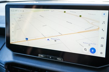 https://vehicle-cdn.autoleague.cloud/28166_6512920_18.jpg