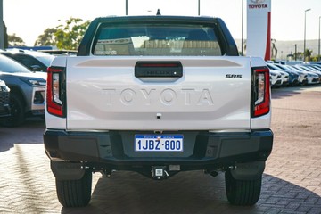 https://vehicle-cdn.autoleague.cloud/28166_6512920_7.jpg