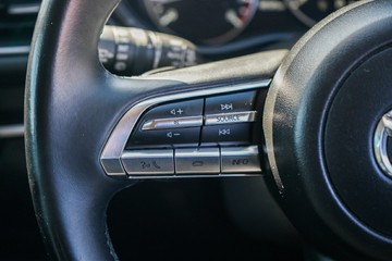 https://vehicle-cdn.autoleague.cloud/28166_6512949_16.jpg