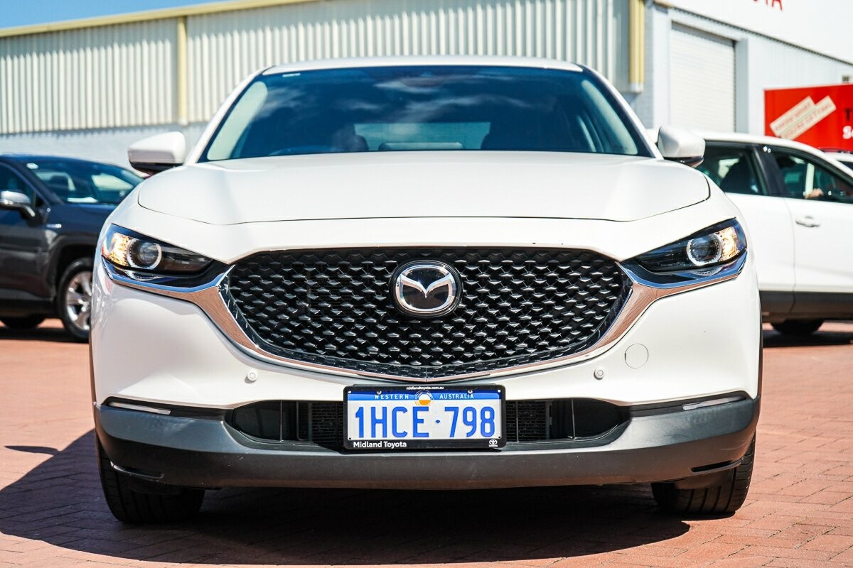 Mazda Cx-30 image 3