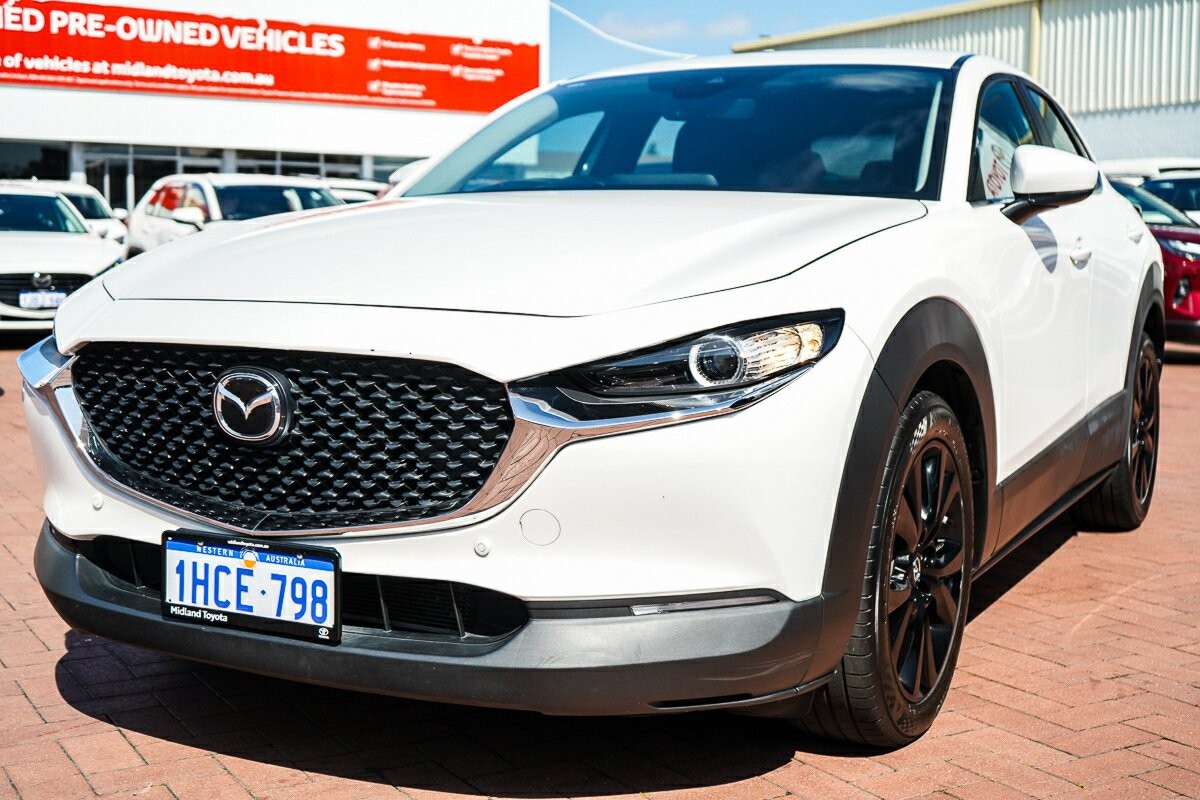 Mazda Cx-30 image 4