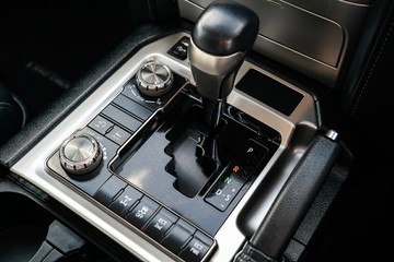 https://vehicle-cdn.autoleague.cloud/28166_6512983_21.jpg