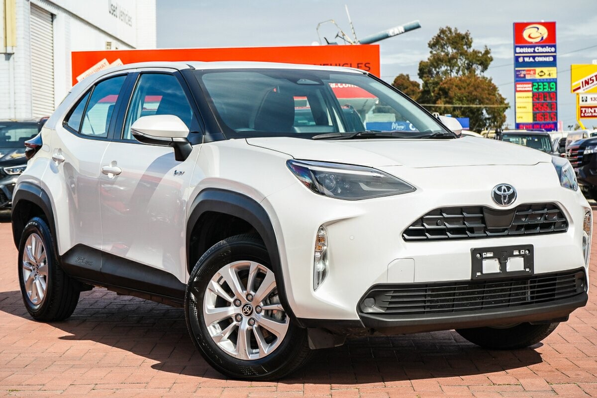 Toyota Yaris Cross image 1