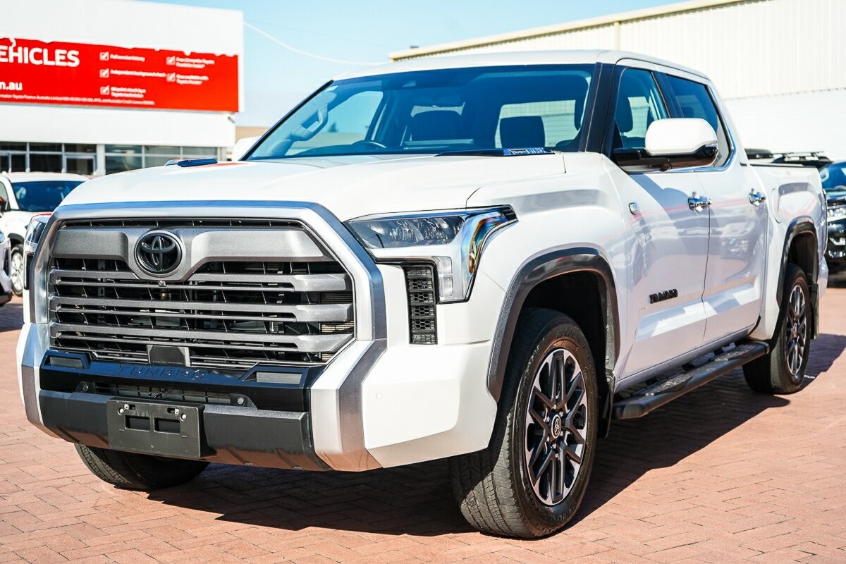 Toyota Tundra image 4