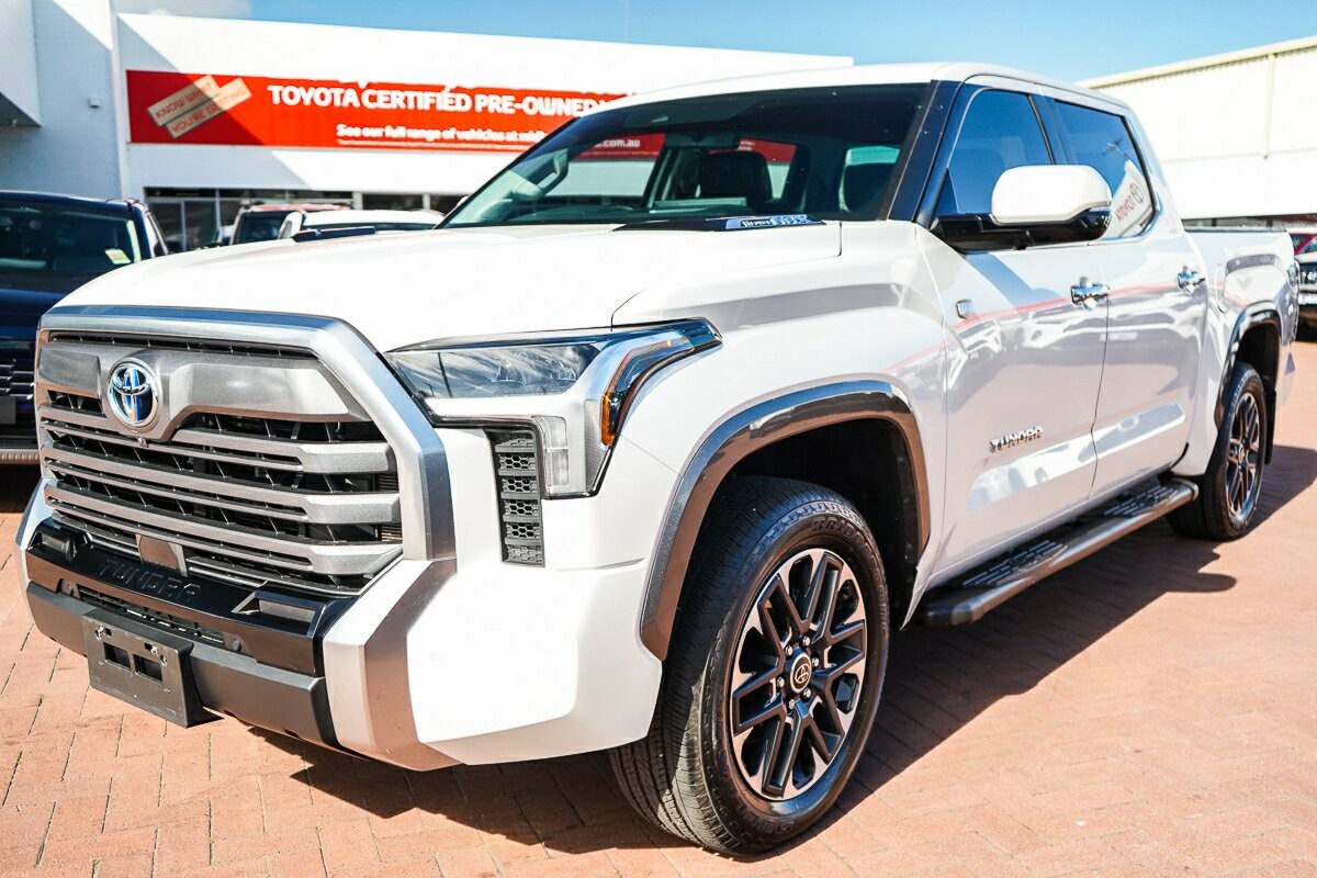 Toyota Tundra image 4