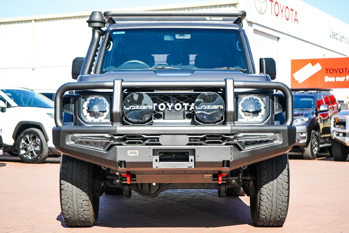 Toyota Landcruiser image 4