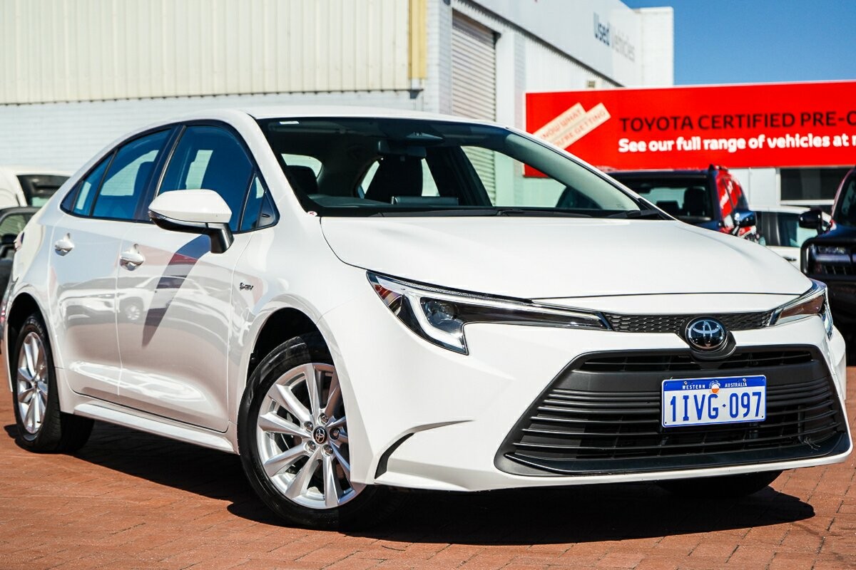 Toyota Corolla image 1