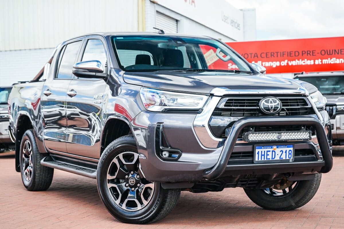 Toyota Hilux image 1