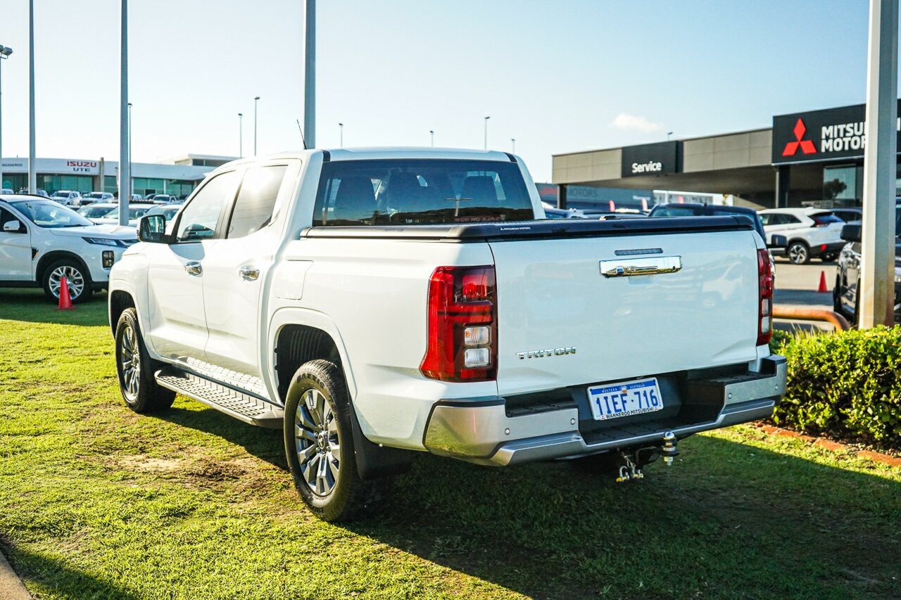 Mitsubishi Triton image 4