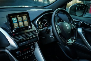 https://vehicle-cdn.autoleague.cloud/28170_115860_17.jpg