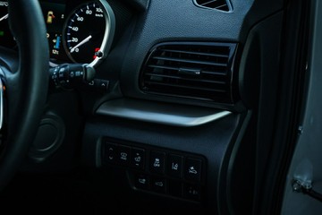 https://vehicle-cdn.autoleague.cloud/28170_115860_22.jpg