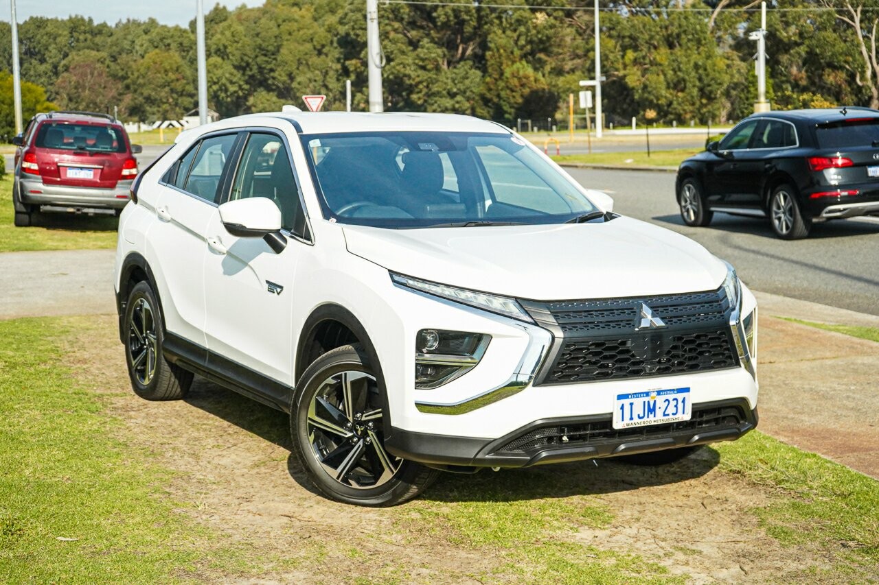 Mitsubishi Eclipse Cross image 1