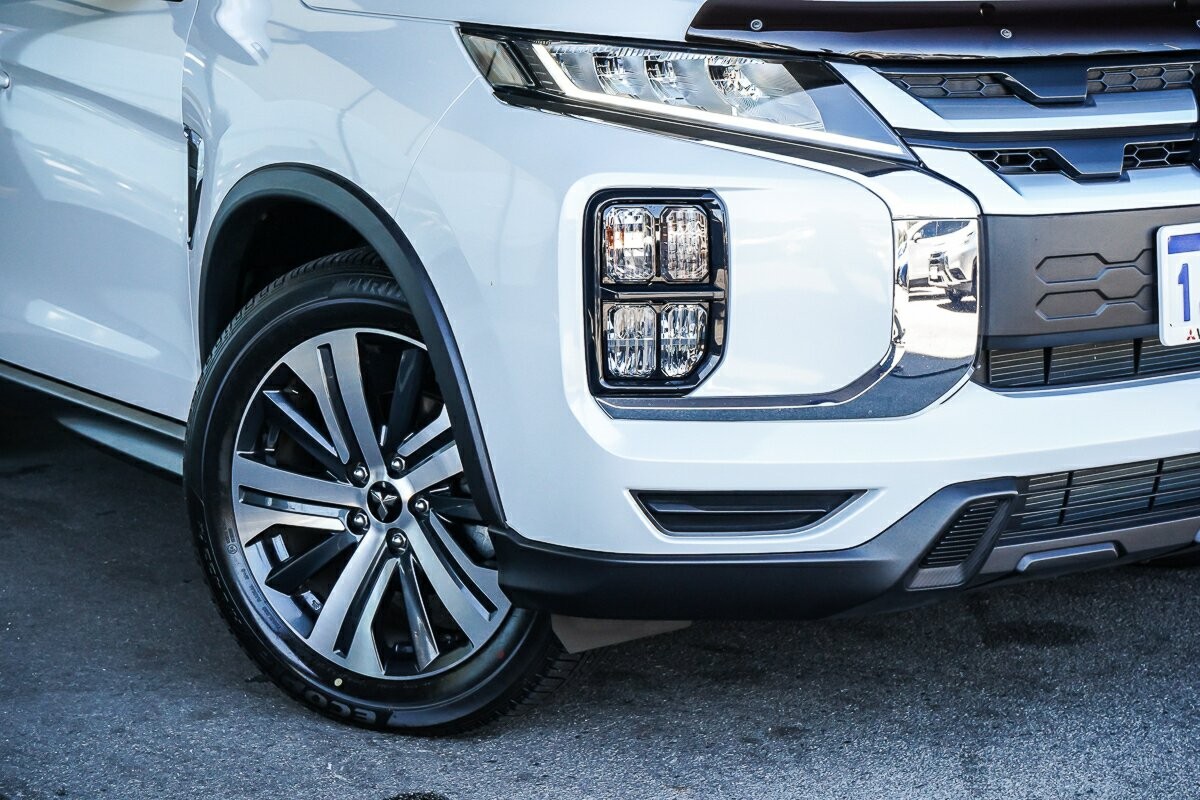 Mitsubishi Asx image 2