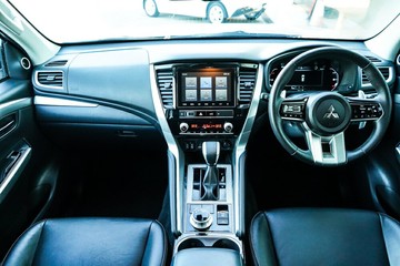 https://vehicle-cdn.autoleague.cloud/28170_117134_14.jpg