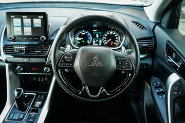 https://vehicle-cdn.autoleague.cloud/28170_117576_12.jpg